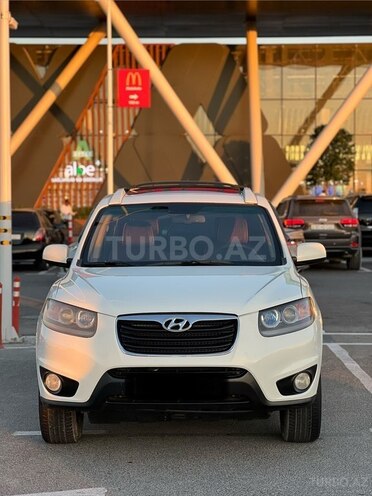Hyundai Santa Fe-1