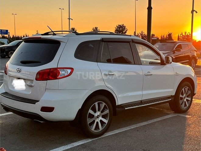 Hyundai Santa Fe-3