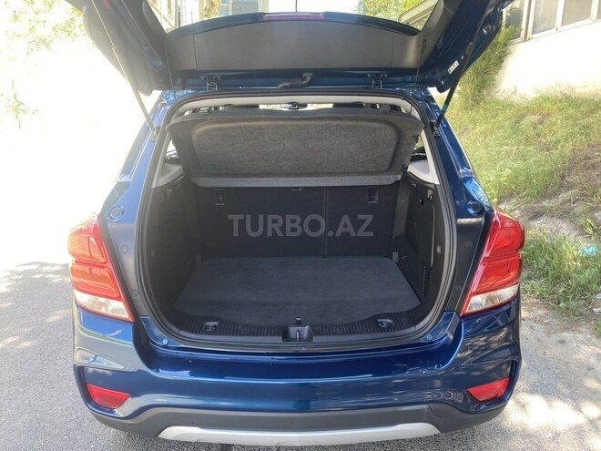 Chevrolet Trax-13