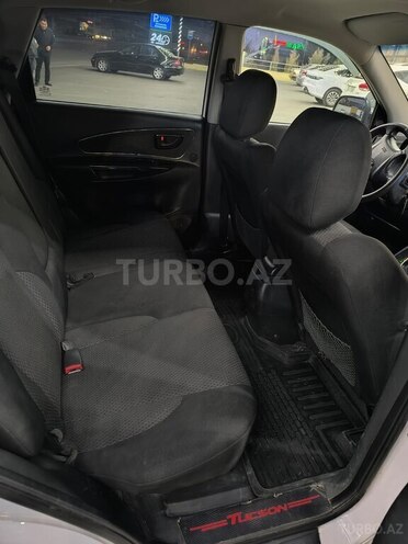 Hyundai Tucson-8