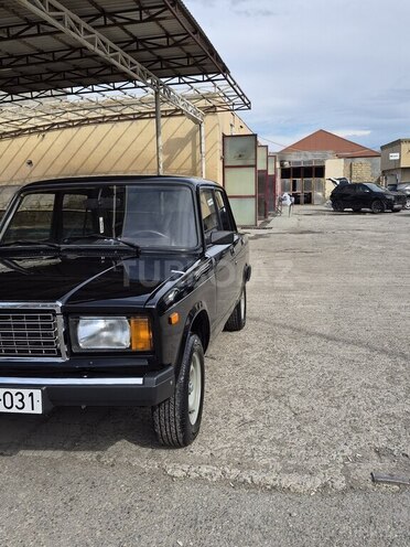 LADA (VAZ) 2107-8