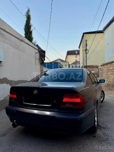 BMW 525-6