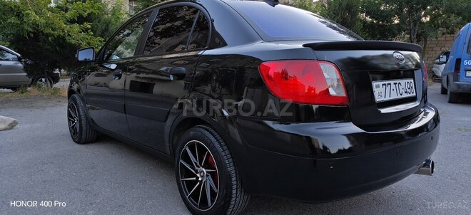 Kia Rio-3