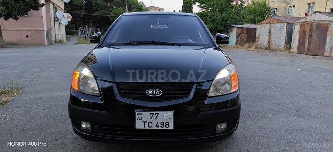 Kia Rio-1