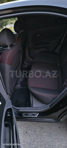Kia Rio-6