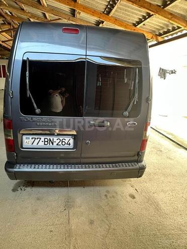 Ford Tourneo Connect-3