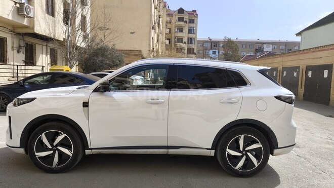 Changan Qiyuan Q05-6