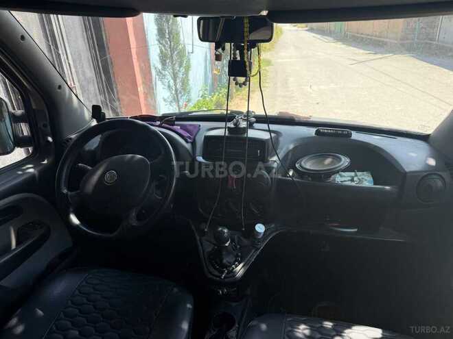 Fiat Doblo-4