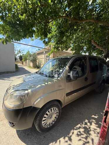 Fiat Doblo-5