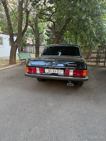 GAZ 3102 "Volga"-3