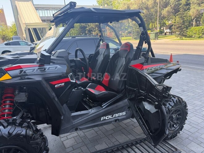 Polaris RZR XP 1000-4