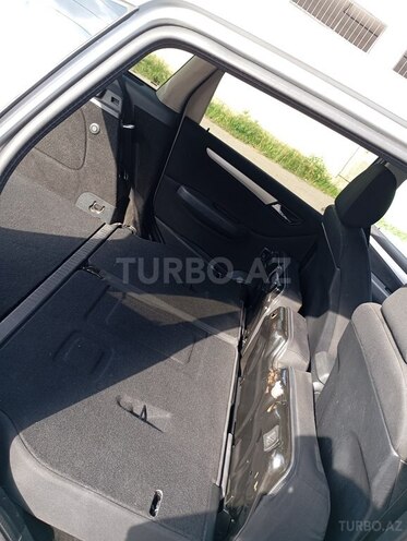 Mercedes B 150-4