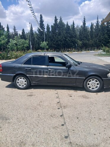 Mercedes C 220-3