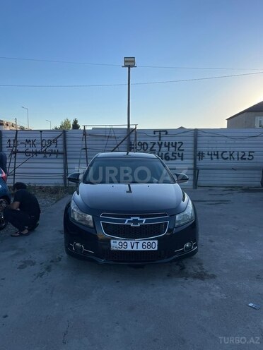 Chevrolet Cruze-1