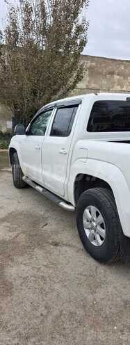 Volkswagen Amarok-2