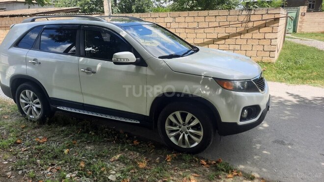 Kia Sorento-13