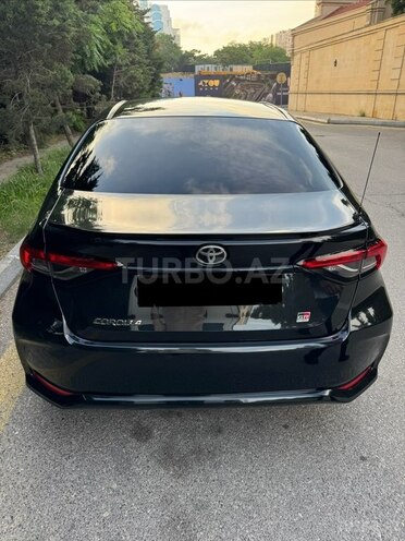 Toyota Corolla-4