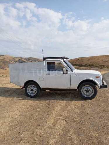 LADA (VAZ) Niva-3