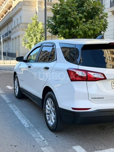 Chevrolet Equinox-6