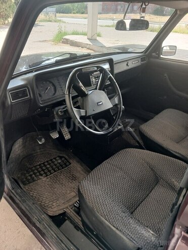 LADA (VAZ) 2107-5
