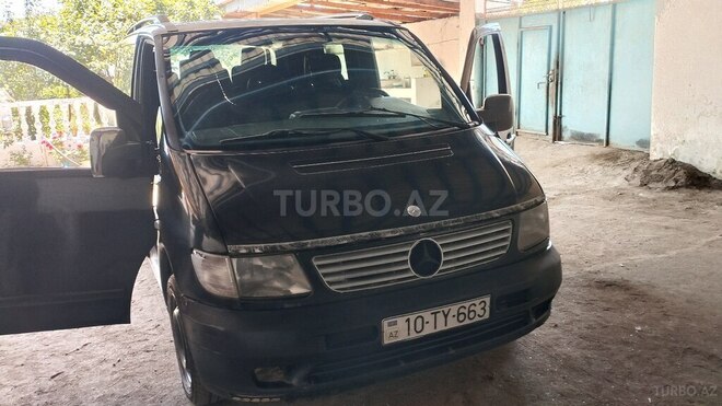 Mercedes Vito 110 D -11