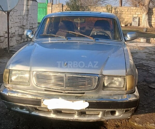 GAZ 3110 "Volga"-1