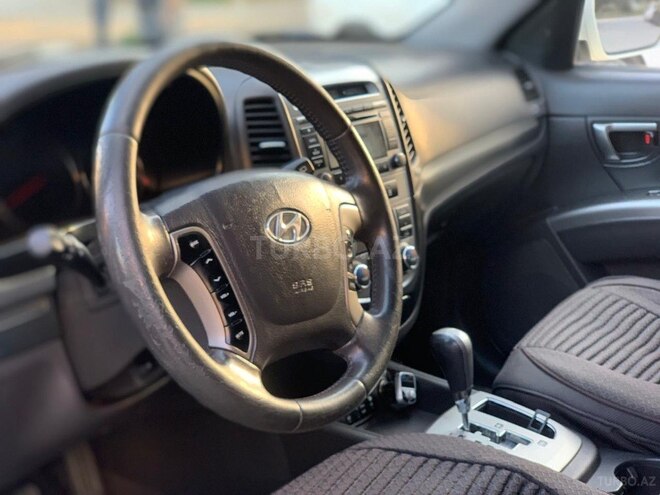 Hyundai Santa Fe-3