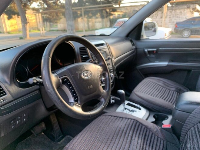 Hyundai Santa Fe-4