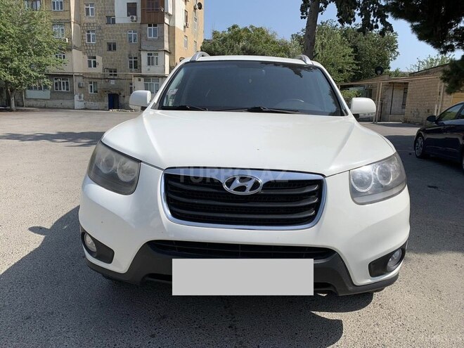 Hyundai Santa Fe-12