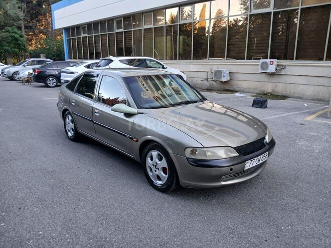 Opel Vectra-6