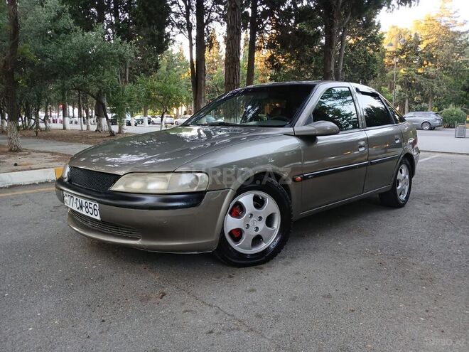 Opel Vectra-9