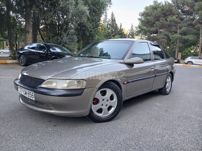 Opel Vectra-7