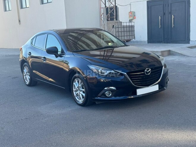 Mazda 3-3