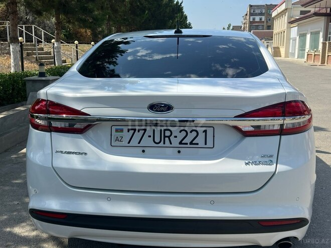 Ford Fusion (North America)-5