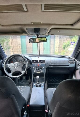 Mercedes C 230-2