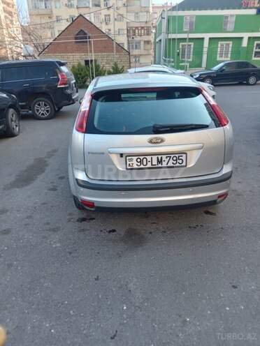 Ford Focus-5