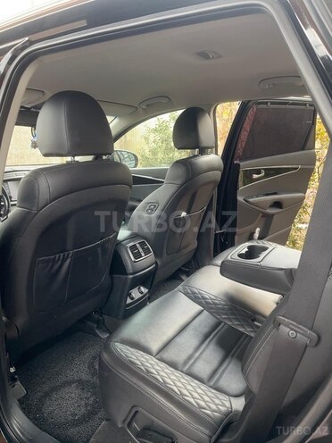 Kia Sorento-12