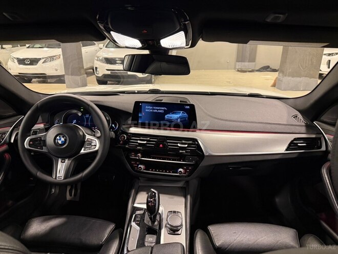 BMW 530-17