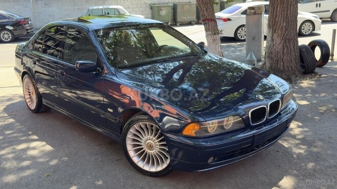 BMW 528-2