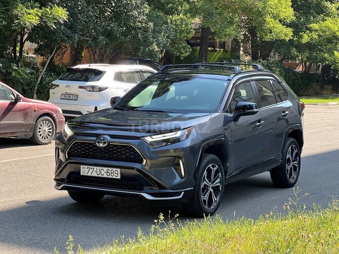 Toyota RAV4-3