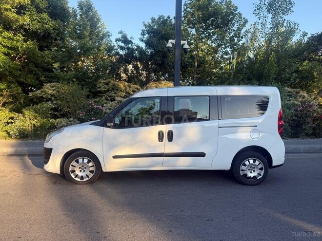 Fiat Doblo-3