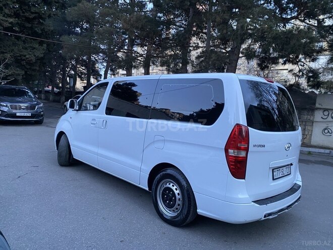 Hyundai H-1-14