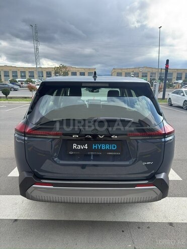 Toyota RAV4-4