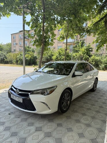 Toyota Camry-2