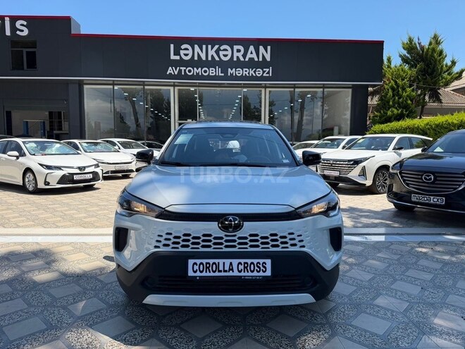Toyota Corolla Cross-3