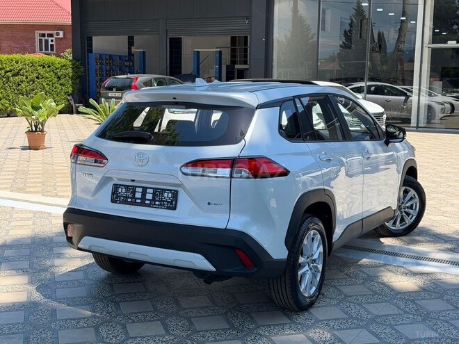 Toyota Corolla Cross-9