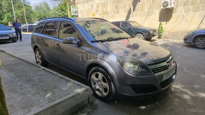 Opel Astra-2
