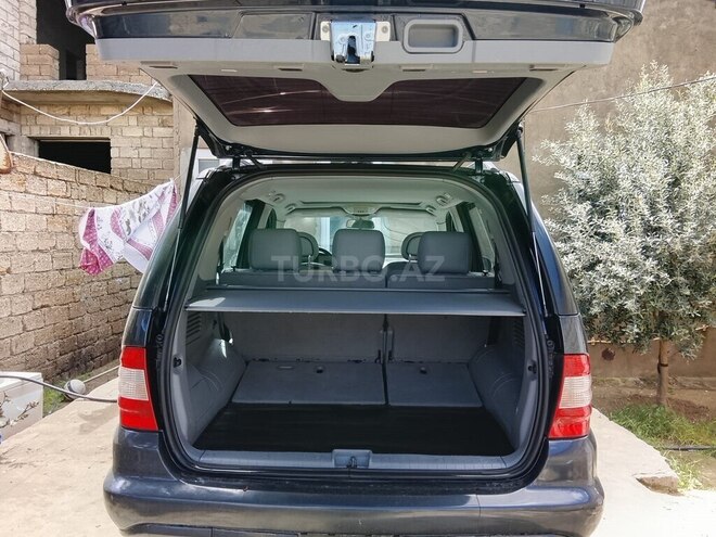 Mercedes ML 320-8