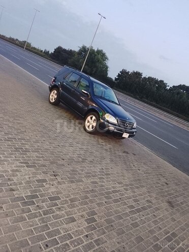 Mercedes ML 320-7
