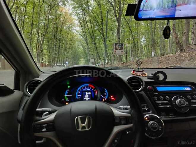 Honda Insight-9